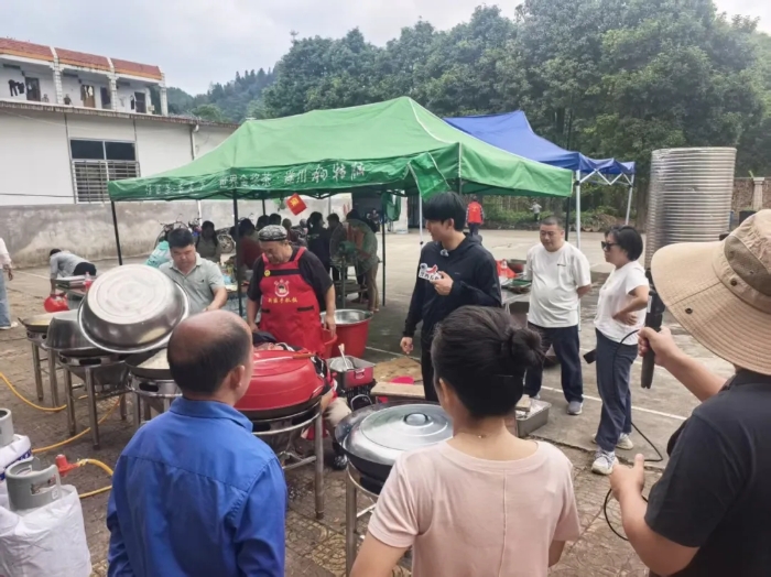 手抓饭